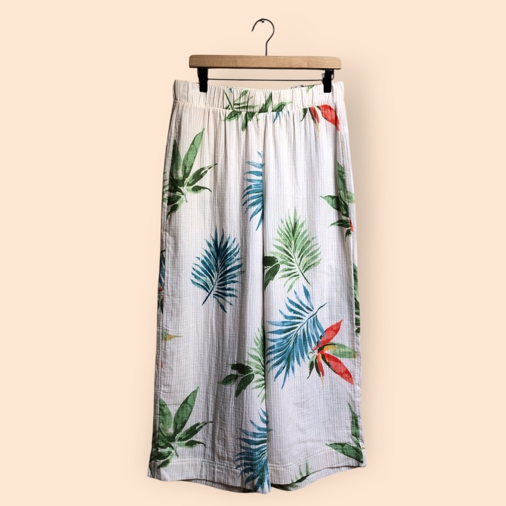 Chico’s NWT Colorful Fronds Tropical Print Gauze Crop Pull On Pant Size 1 (US 8)